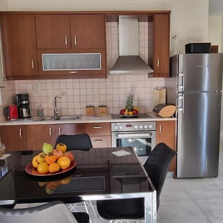 Bright & Modern Apt With View كاندية المظهر الخارجي الصورة